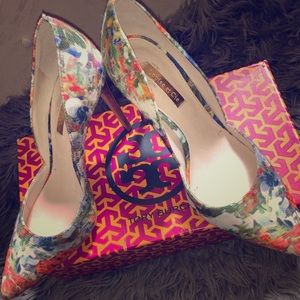 Very cute shoes 👠